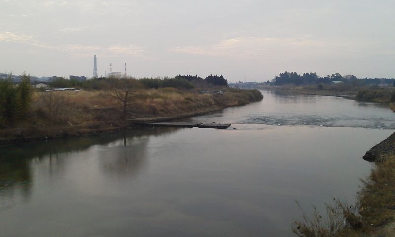 江栗大橋から見た鮫川