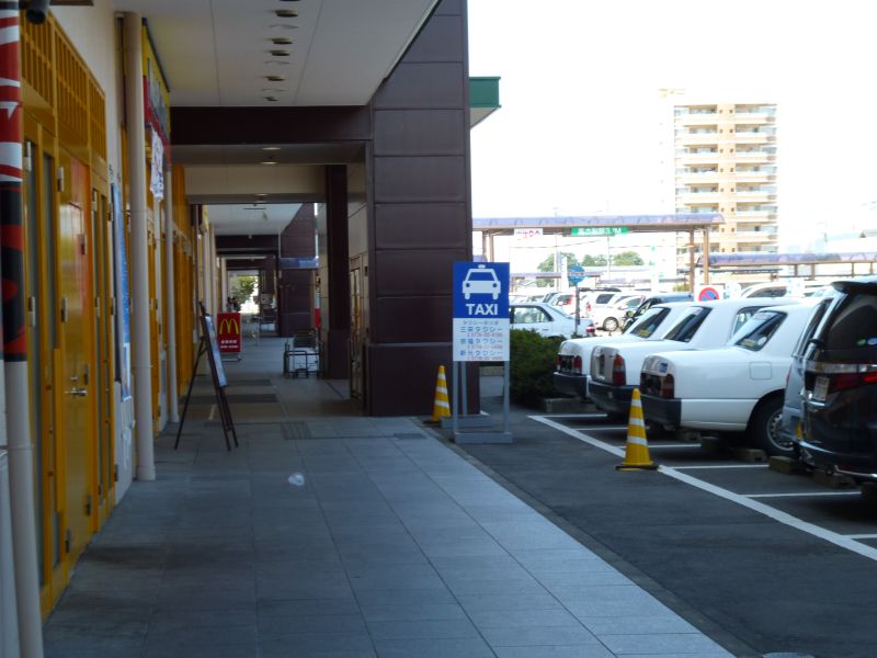 エルパ タクシー乗り場