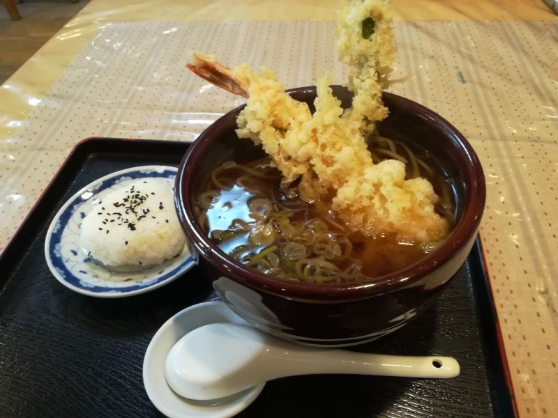 手打ちそば処 まつき えび天おろしアスパラ添え