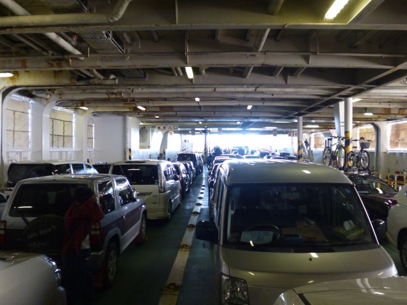 シルバークイーン 車両甲板