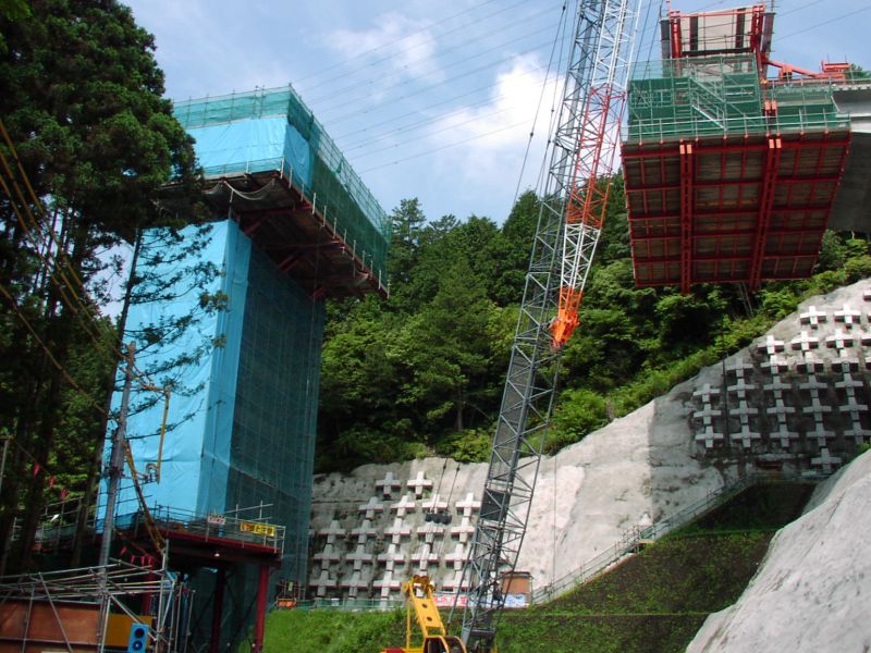 塙山橋(建設中)