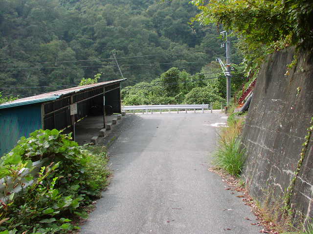 千代駅 自転車置き場