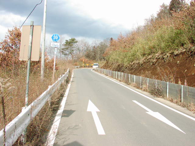 狭隘区間終了(御前山村下伊勢畑)